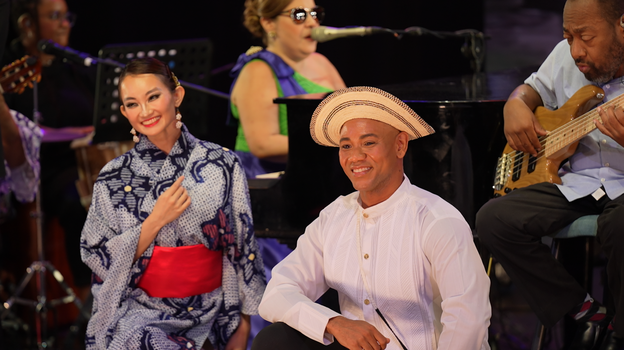 Panamanian and Japanese artistic traditions sharing the stage